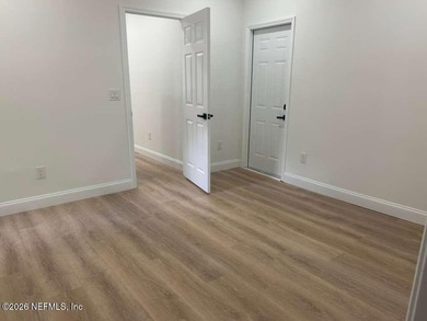 Beautifully updated 3-bedroom, 2-bath home offering the perfect - photo 8