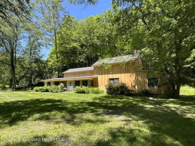 Tillson Lake Home For Sale in Wallkill New York