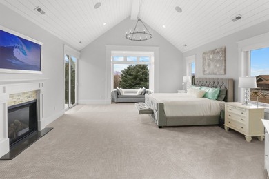 Nestled in a private, exclusive area of southeast Mapleton, this - photo 7