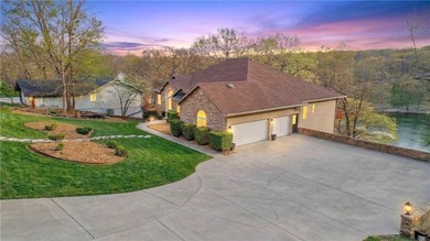 Lake Windsor home- private covered boat dock and stunning lake - photo 3