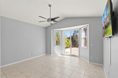 JUST REDUCED BELOW MARKET PRICE FOR QUICK SALE! GREAT INVESTMENT - photo 17