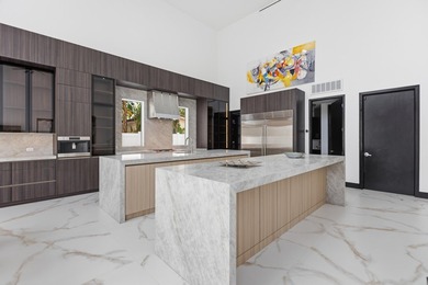 LOCATION IS EVERYTHING! IN THE HEART OF EAST BOCA RATON, THIS - photo 21