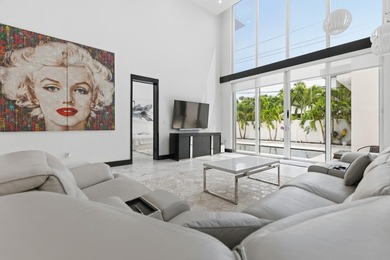 LOCATION IS EVERYTHING! IN THE HEART OF EAST BOCA RATON, THIS - photo 27