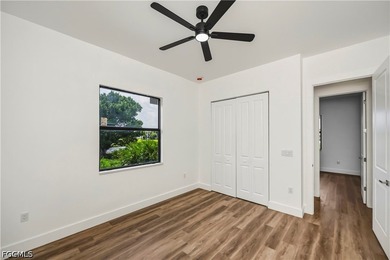 This extraordinary NEW CONSTRUCTION 3 bedroom (+ den), 2 bath - photo 30