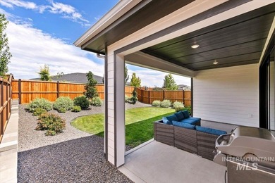 Enjoy refined, low-maintenance living in this beautifully - photo 32
