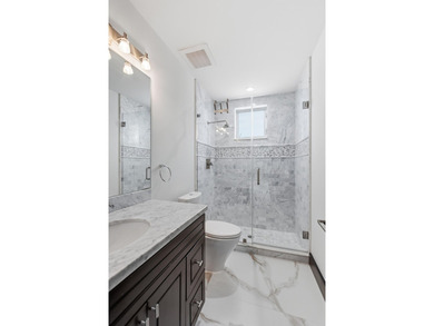 LOCATION IS EVERYTHING! IN THE HEART OF EAST BOCA RATON, THIS - photo 32
