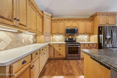 Nestled within the highly sought-after Kahite community, this - photo 4