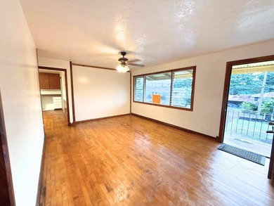 Pahoa Village: Large 2-Story Family Home Location: Post Office - photo 3