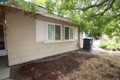 Fixer upper! Contractor special. Check your comps and you will - photo 3
