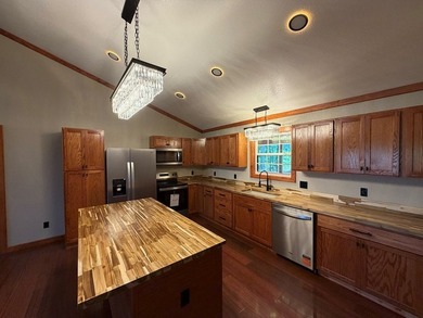 Wake up to panoramic lake views and the peaceful beauty of Lake - photo 11