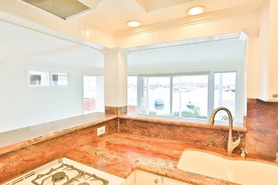 Rare opportunity to own one of Lido Isle's few multifamily zoned - photo 12