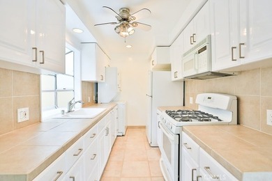 Rare opportunity to own one of Lido Isle's few multifamily zoned - photo 17