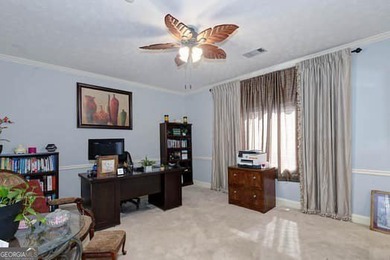 Owners are purchasing additional property & moving in the near - photo 19