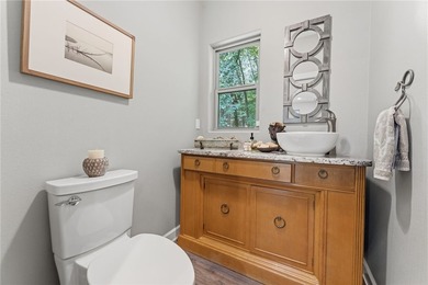 Welcome to your private Northwest Arkansas retreat! Tucked at - photo 21