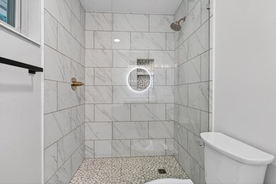Experience the perfect blend of luxury, craftsmanship, and - photo 24
