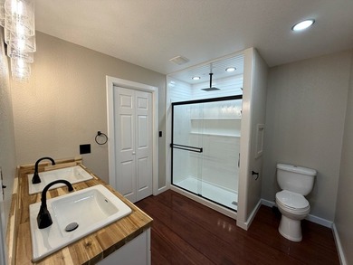 Wake up to panoramic lake views and the peaceful beauty of Lake - photo 24