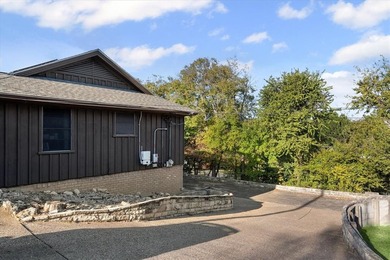 MUST SEE!!One of a kind Woodway property tucked away at the end - photo 25