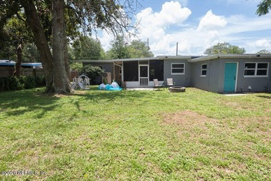 MOVE IN READY, well kept home in a quiet, well established - photo 31