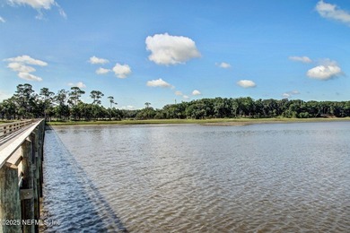 If you haven't seen Waterman's Bluff, then you're missing one of - photo 32
