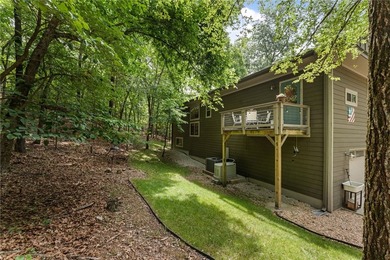 Welcome to your private Northwest Arkansas retreat! Tucked at - photo 34