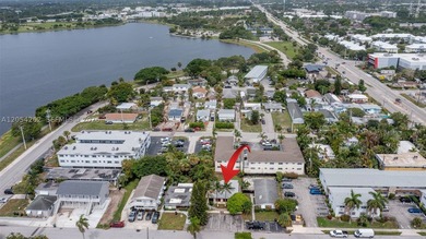 NEW ROOF (2024) + 3 NEW A/C UNITS (2026)! Solid CBS duplex just - photo 38