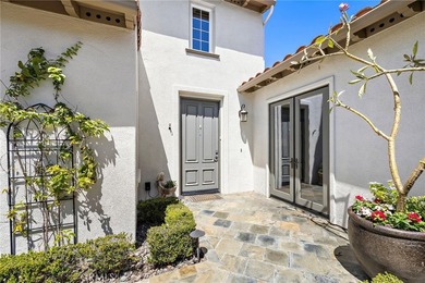 Welcome to 7 Corte Sevilla, a single-level home on a private - photo 5