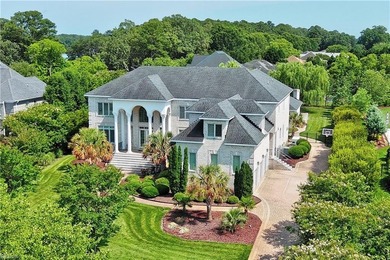 Custom built Manor by Jack Schoch in sought after Great Neck - photo 1