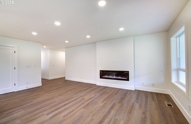 Fully remodeled daylight basement ranch with a shop/carport and - photo 11
