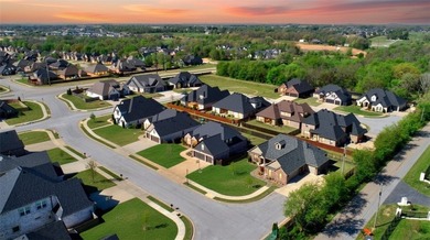 This immaculate 4 bedroom, 3 bath home has room for everything - photo 4