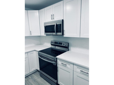 Rare 14-Unit building in the heart of Hollywood. Well-maintained - photo 6