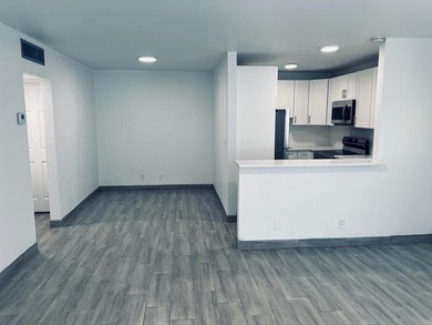 Rare 14-Unit building in the heart of Hollywood. Well-maintained - photo 9
