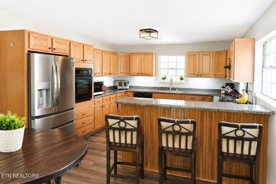 Price Reduction on this Cozy home Near the Lake WITH large - photo 10