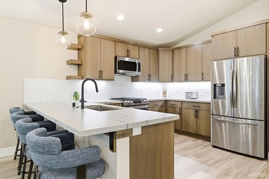 Fully Furnished and Move-In Ready! Completed in late 2023 by - photo 3