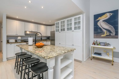 Experience sophisticated coastal living in this exceptional - photo 8