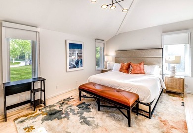 Experience sophisticated coastal living in this exceptional - photo 9