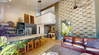 This expansive 2,188 sq. ft. home in Gold Beach, Oregon, offers - photo 13