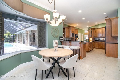 Stunning Executive Pool Home with RV/boat Garage blends elegance - photo 14