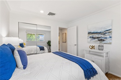 Corner-end waterfront townhome in the sought-after Gateway - photo 16
