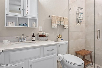 Luxury, elegance, and unforgettable views come together in this - photo 22