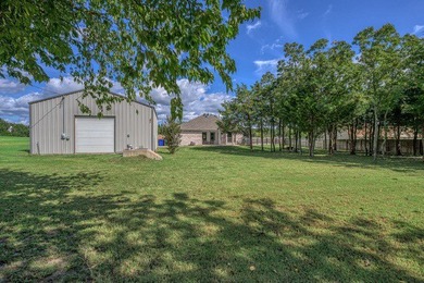 Welcome to this beautiful 3-bedroom, 2-bath, brick home that - photo 26