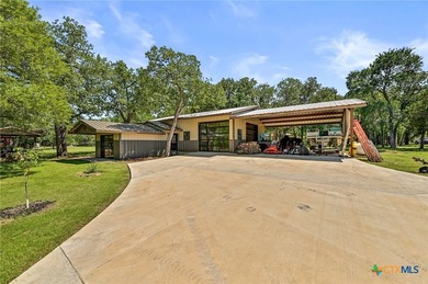 Fully Remodeled One-Story Near Lake Belton | 4BD / 2.5BA + - photo 33
