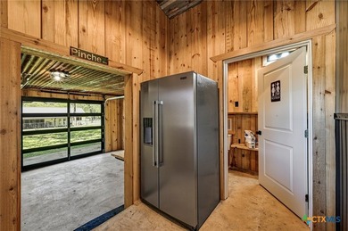 Fully Remodeled One-Story Near Lake Belton | 4BD / 2.5BA + - photo 38