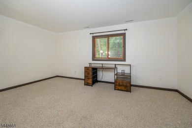 Welcome to this well-maintained 2-bedroom, 2-full-bath interior - photo 5