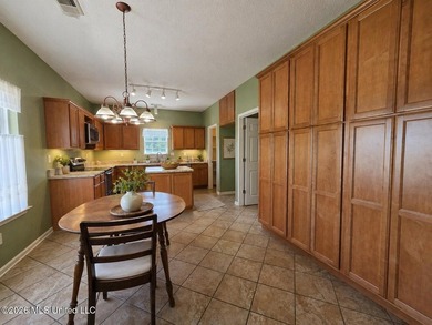Four bedrooms PLUS a Huge game room and 2 offices! Tucked among - photo 9