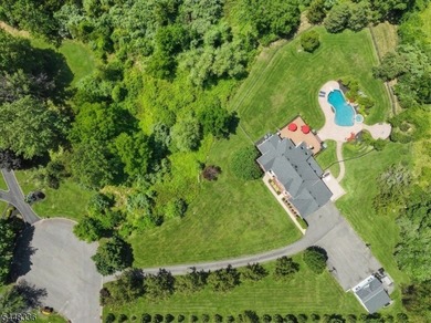 Welcome to your own private oasis on 2 acres, just 51 miles west - photo 5