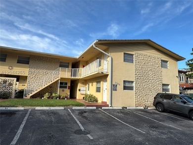 Move-In Ready Waterfront Condo with Canal Views! Beautifully - photo 33