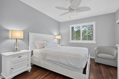 3-bedroom, 2-bathroom condominium in the highly desirable - photo 9