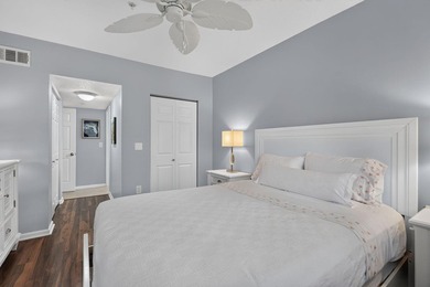 3-bedroom, 2-bathroom condominium in the highly desirable - photo 10