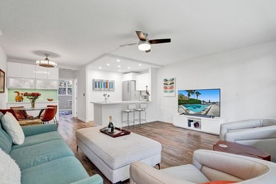 Waterfront Boutique Building and Gorgeous Condo in Central - photo 4