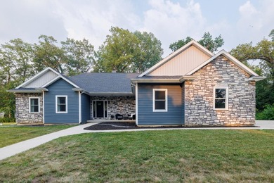 Welcome to this exceptional custom home in desirable Curtis - photo 5